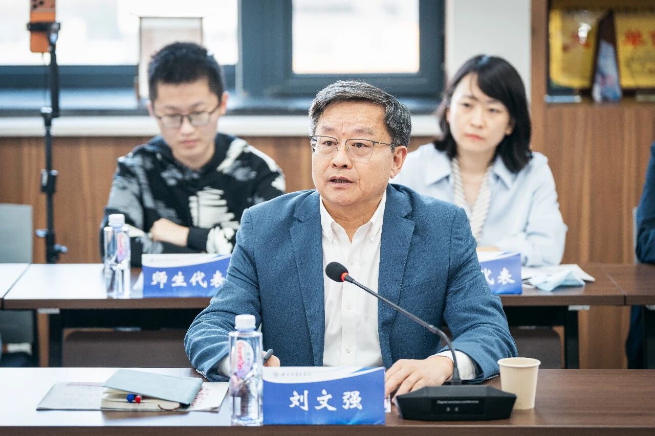 微信图片_2026-10-21_091626_500.jpg